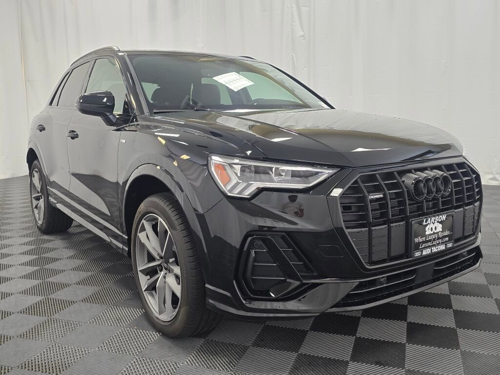 New 2025 Audi Q3 2.0T Premium image 8