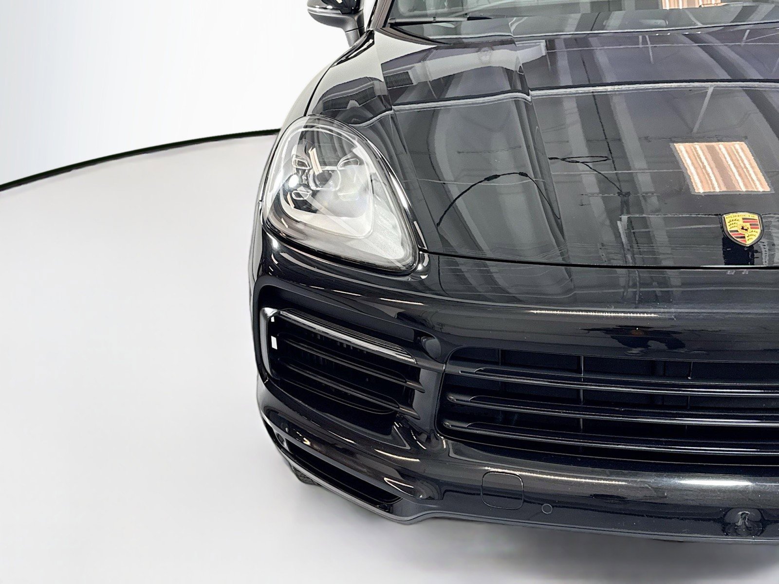 Used 2021 Porsche Cayenne S image 28
