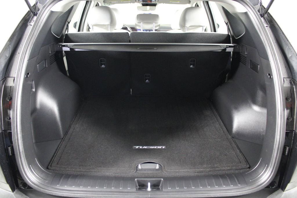 Certified 2026 Hyundai Tucson SE FWD image 17