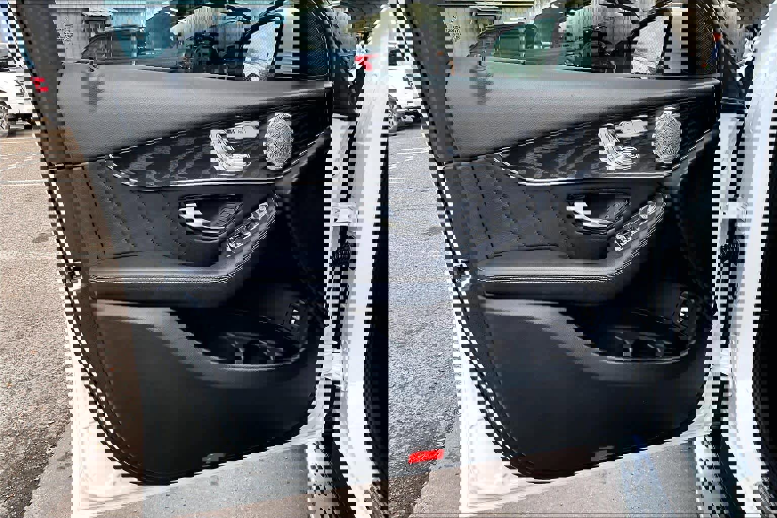 Used 2018 Mercedes-Benz GLC 300 4MATIC Coupe image 22