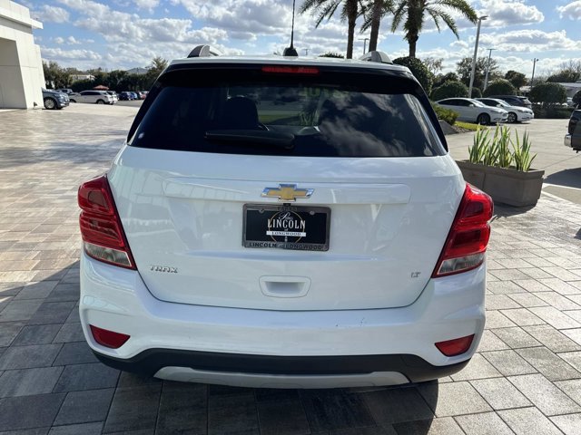 Used 2019 Chevrolet Trax LT w/ LT Convenience Package image 3