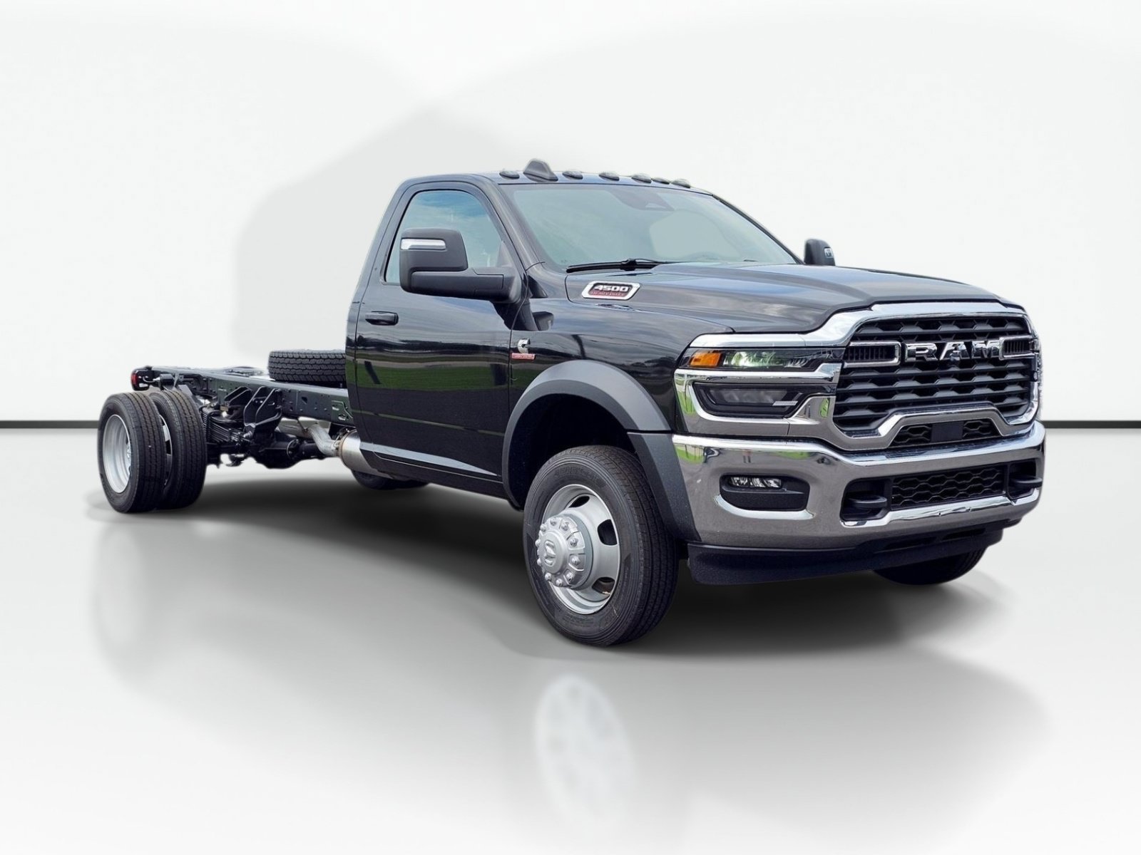 New 2026 RAM 4500 Tradesman w/ Chrome Appearance Group RWD image 5