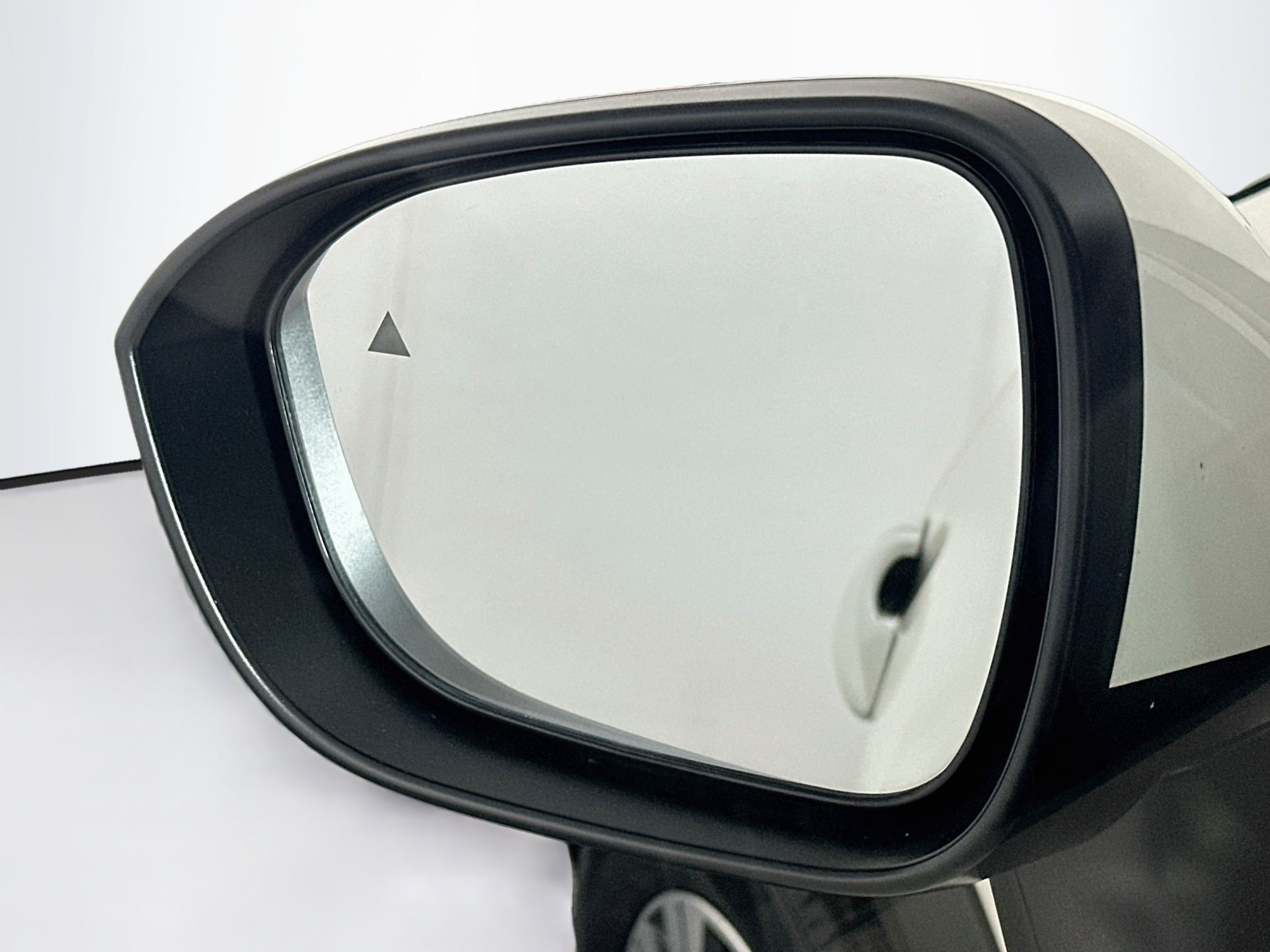 Used 2023 Nissan Rogue SV FWD image 16