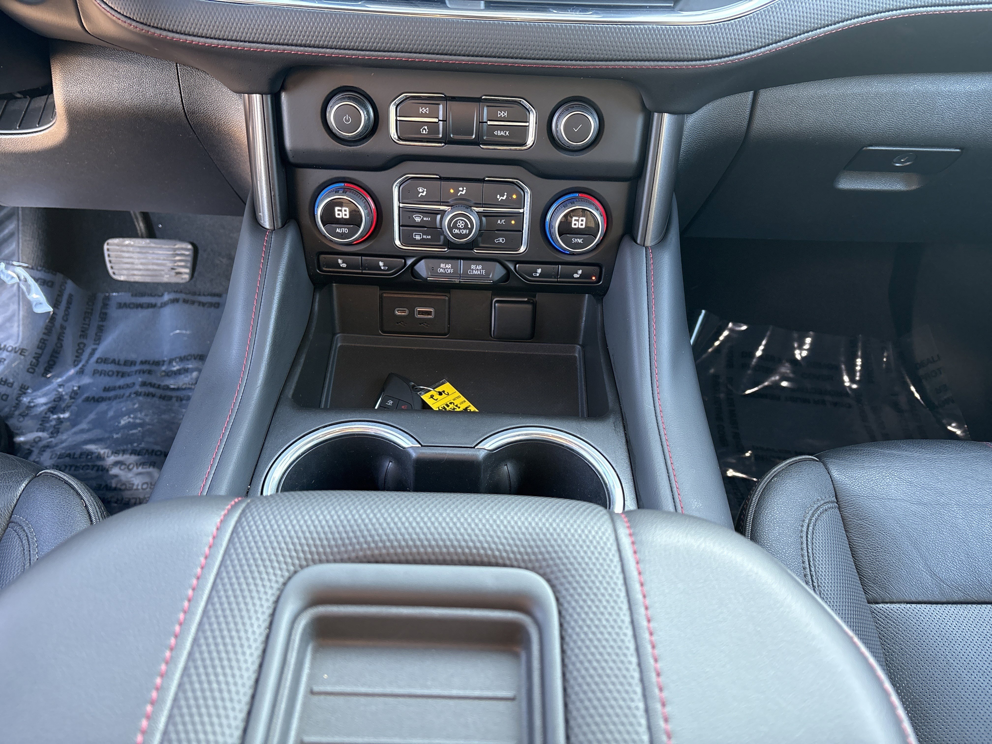 Used 2022 Chevrolet Suburban RST w/ Luxury Package image 14