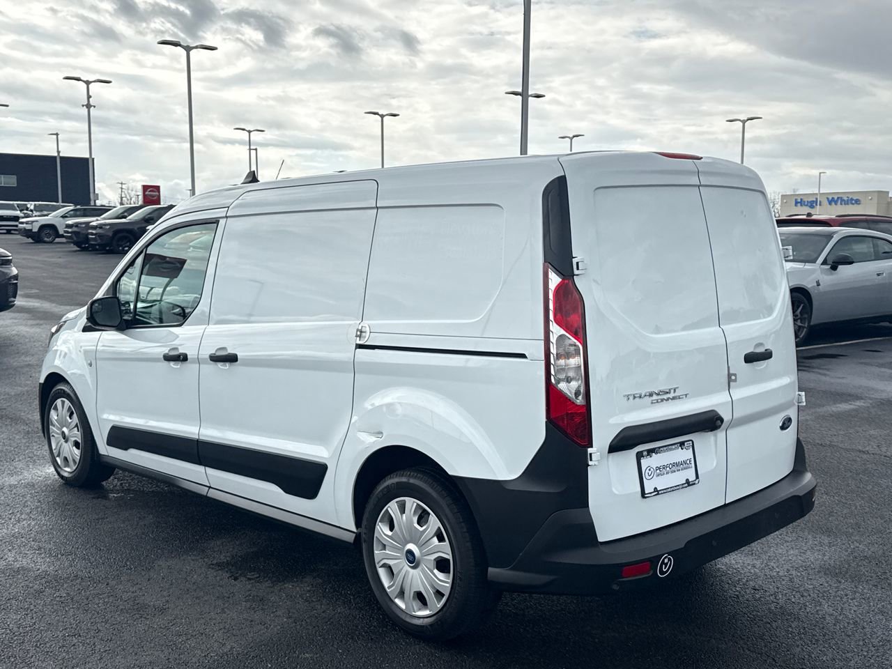 Used 2023 Ford Transit Connect XL image 5