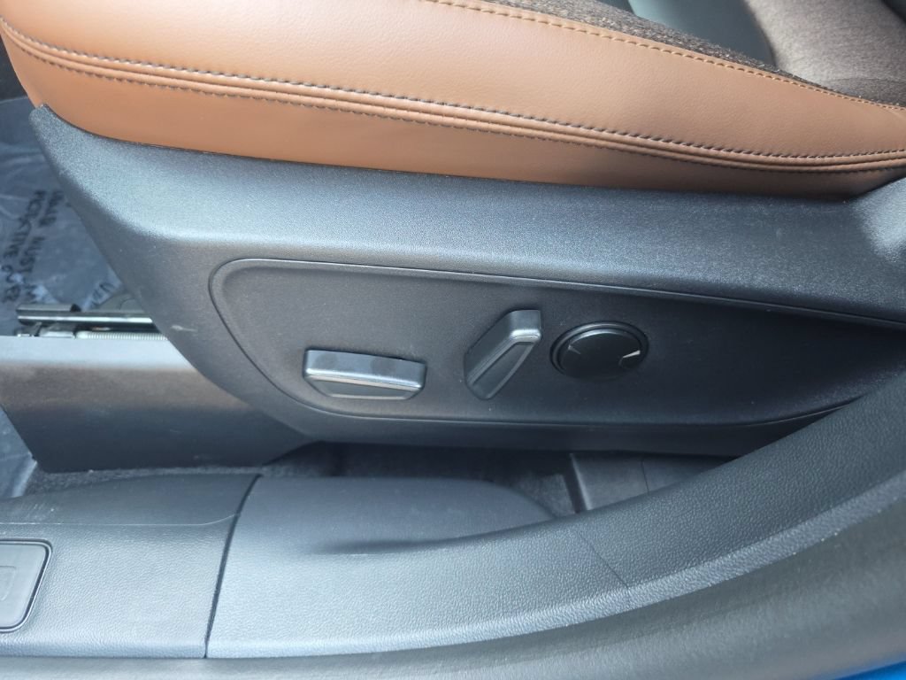 Used 2025 Ford Bronco Sport Outer Banks AWD/4WD image 14