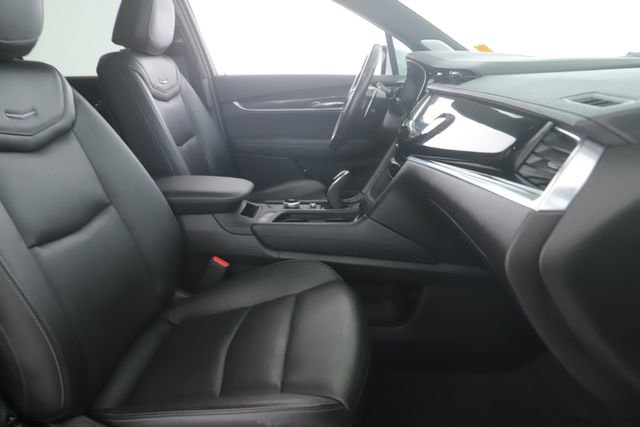 Used 2022 Cadillac XT6 Sport w/ Technology Package image 34