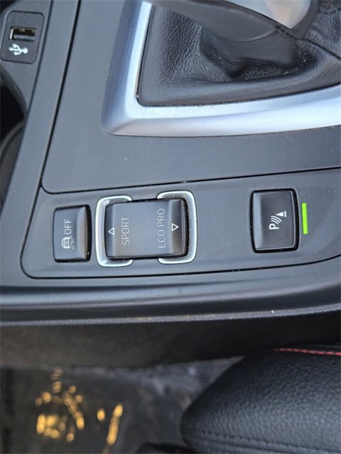 Used 2017 BMW 230i Convertible image 28