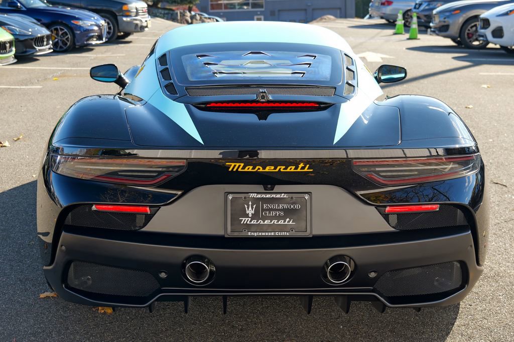 Used 2025 Maserati MC20 Coupe image 7