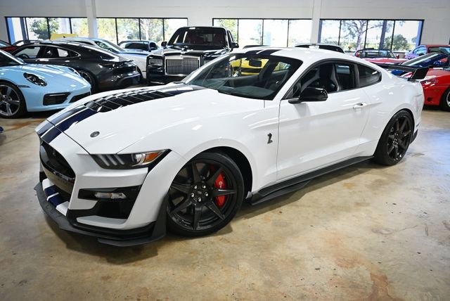 Used 2020 Ford Mustang Shelby GT500 w/ Carbon Fiber Track Pack image 2