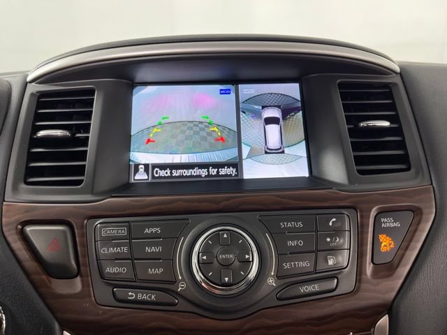 Used 2020 Nissan Pathfinder Platinum FWD image 26