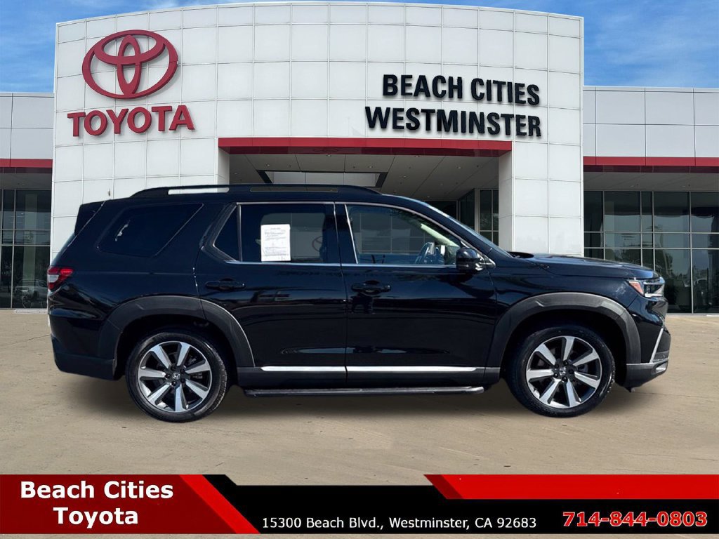 Used 2024 Honda Pilot Touring image 13