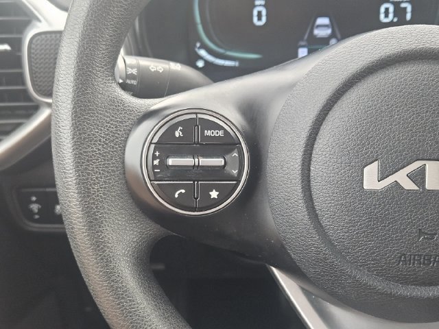 Used 2024 Kia Soul LX w/ LX Technology Package FWD image 26