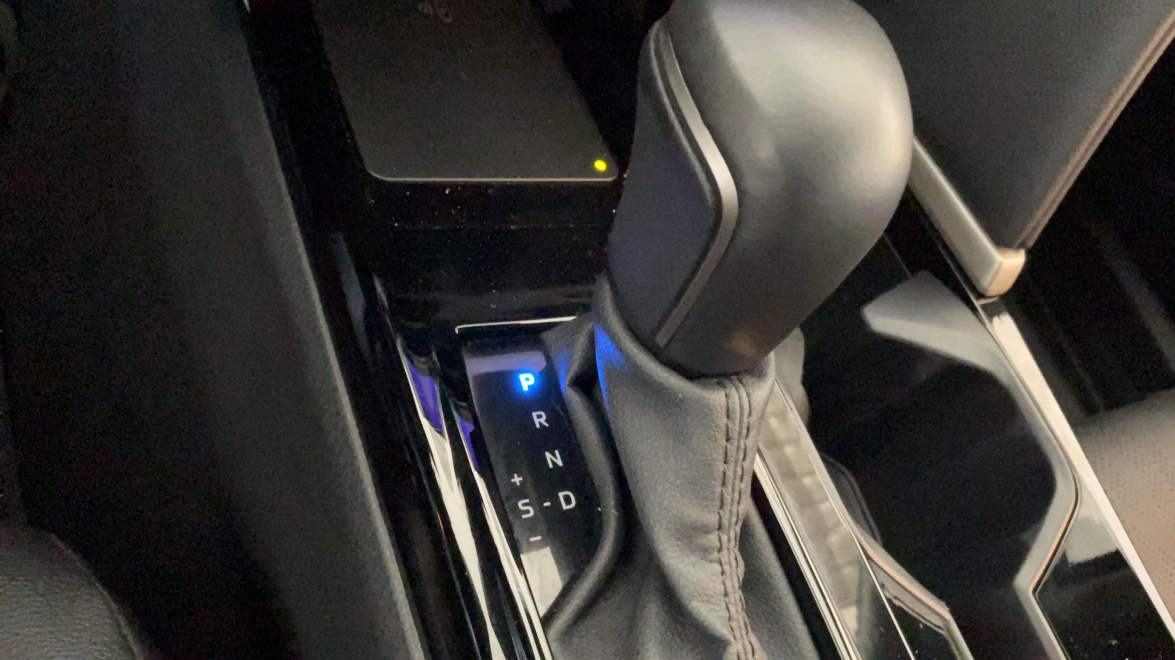 Certified 2025 Toyota Camry XSE FWD image 15