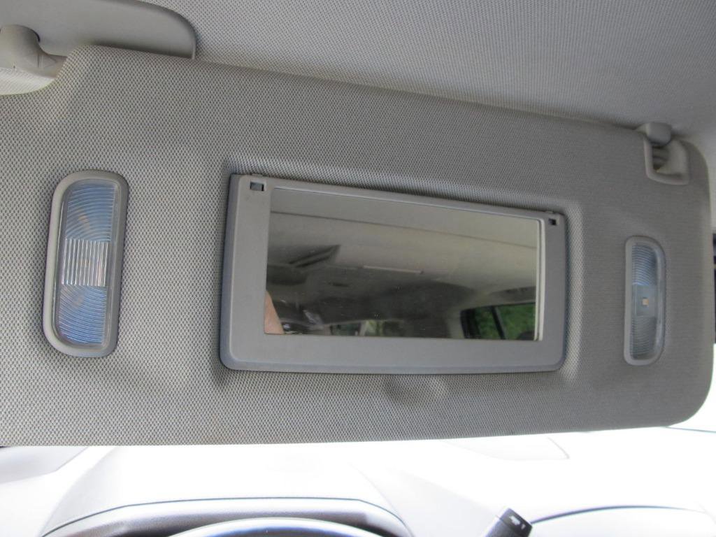 Used 2015 GMC Yukon XL Denali w/ Open Road Package image 80