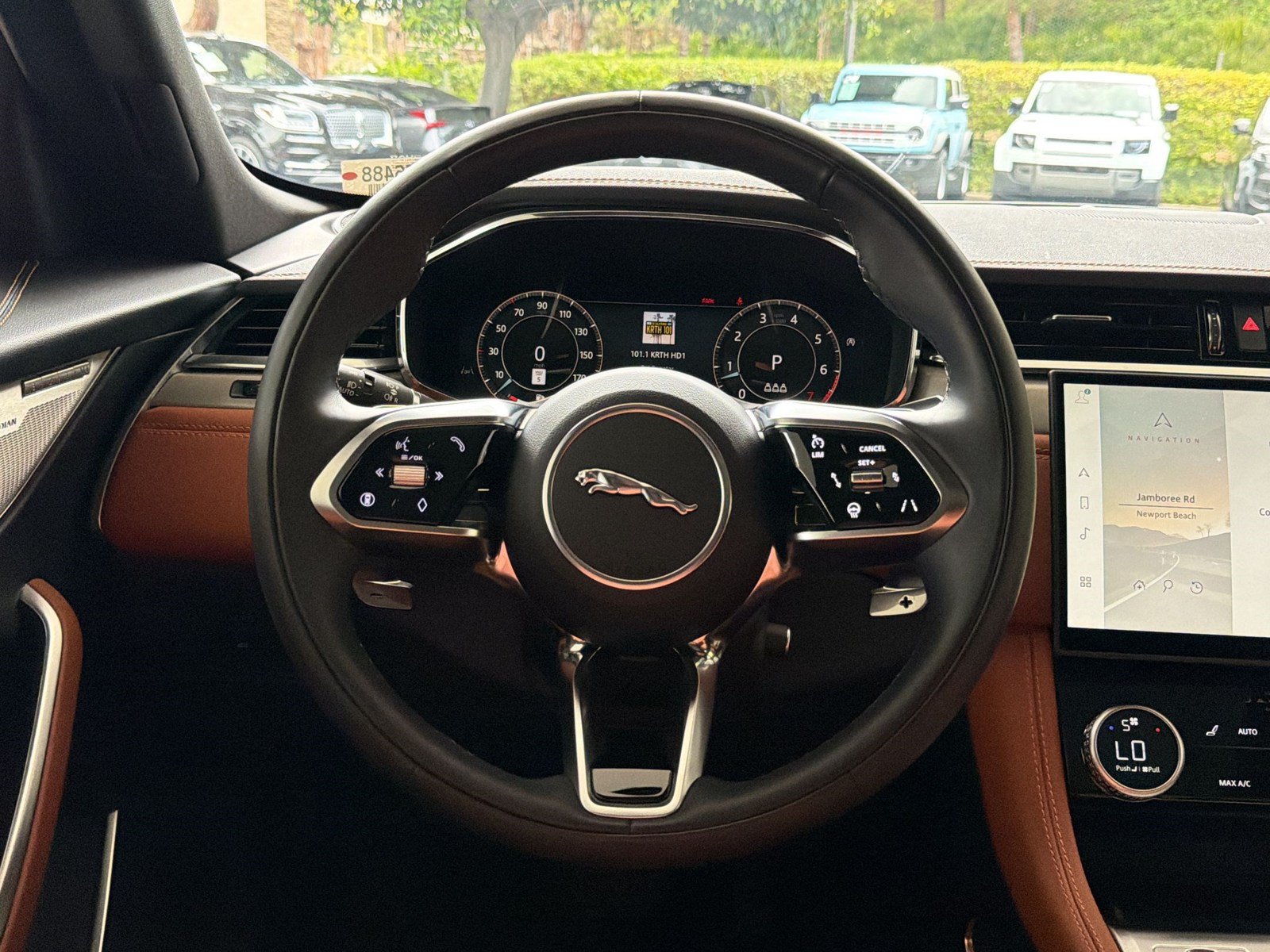 Used 2026 Jaguar F-PACE R-Dynamic S AWD/4WD image 17