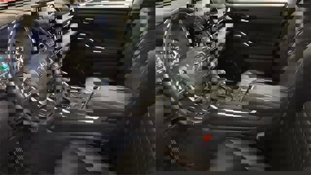 Used 2022 Toyota Highlander XLE image 27