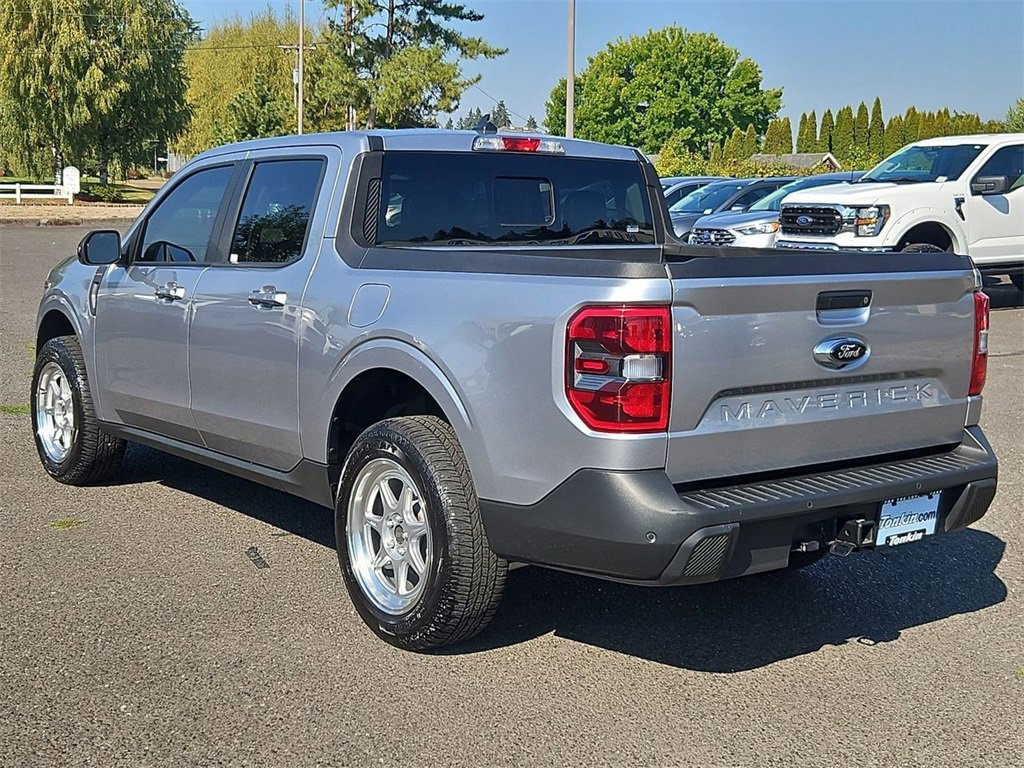 Used 2024 Ford Maverick Tremor w/ Tremor Off-Road Package image 3