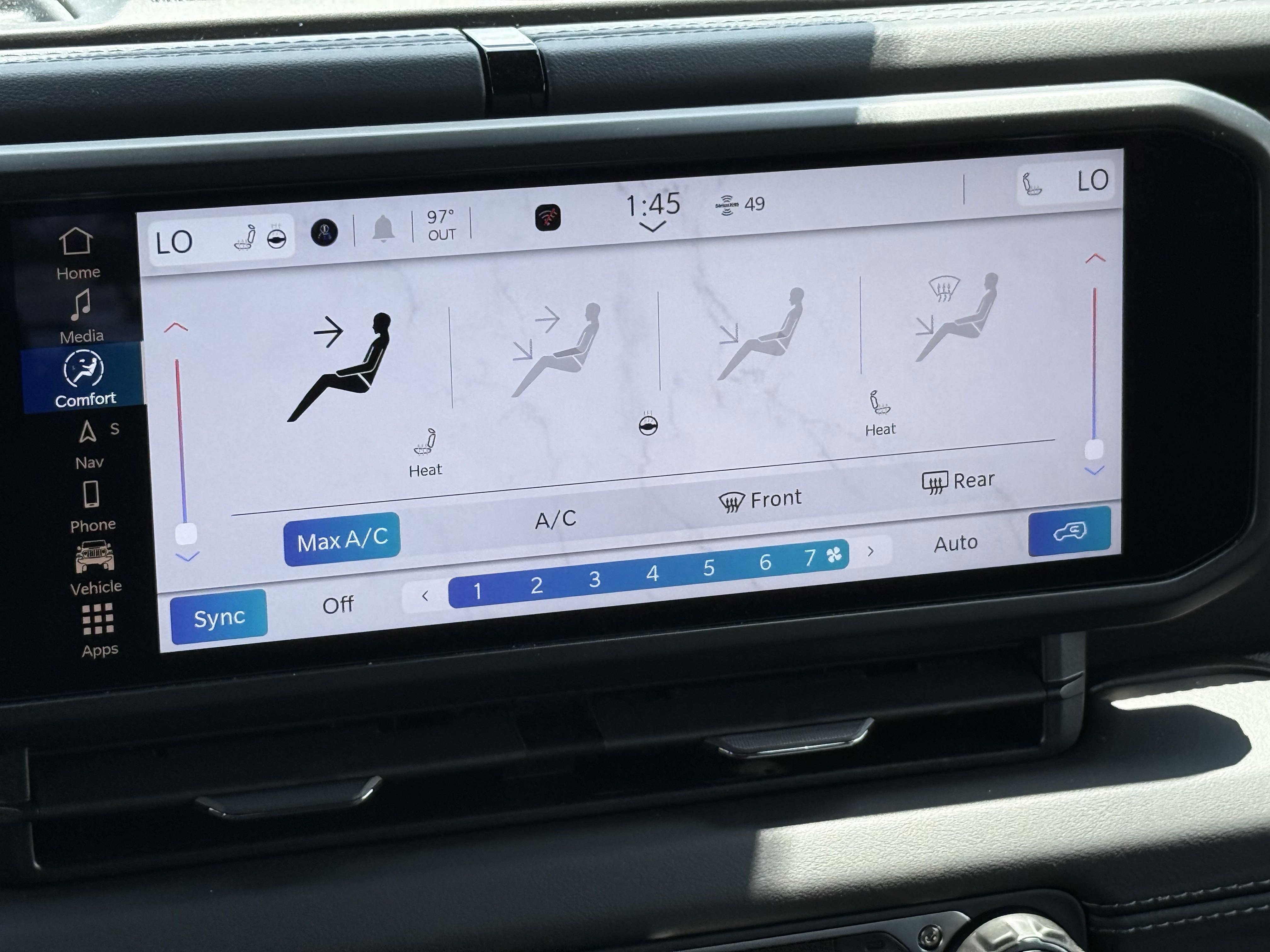 New 2025 Jeep Wrangler Sahara image 13