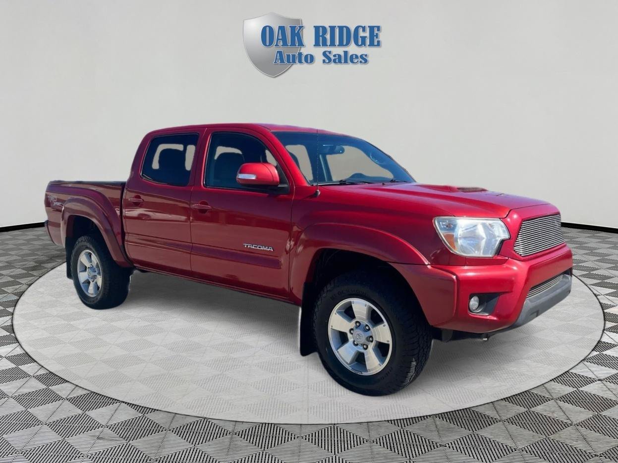 Used 2013 Toyota Tacoma PreRunner w/ TRD Sport Pkg RWD image 3