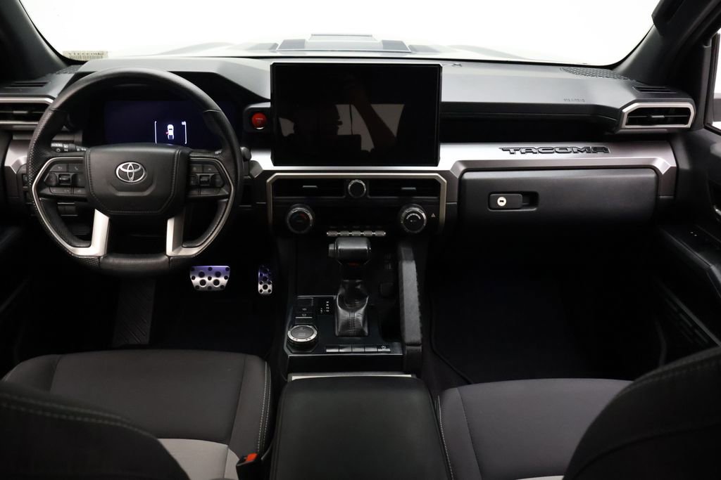 Certified 2025 Toyota Tacoma TRD Sport image 23