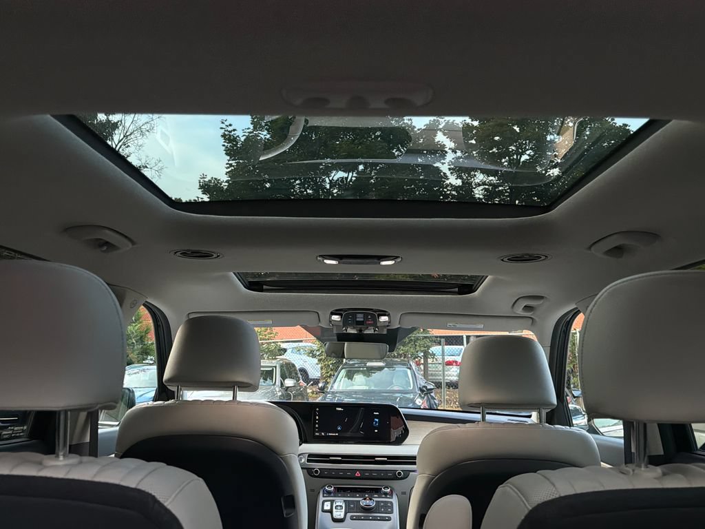Used 2024 Hyundai Palisade Limited AWD/4WD image 10