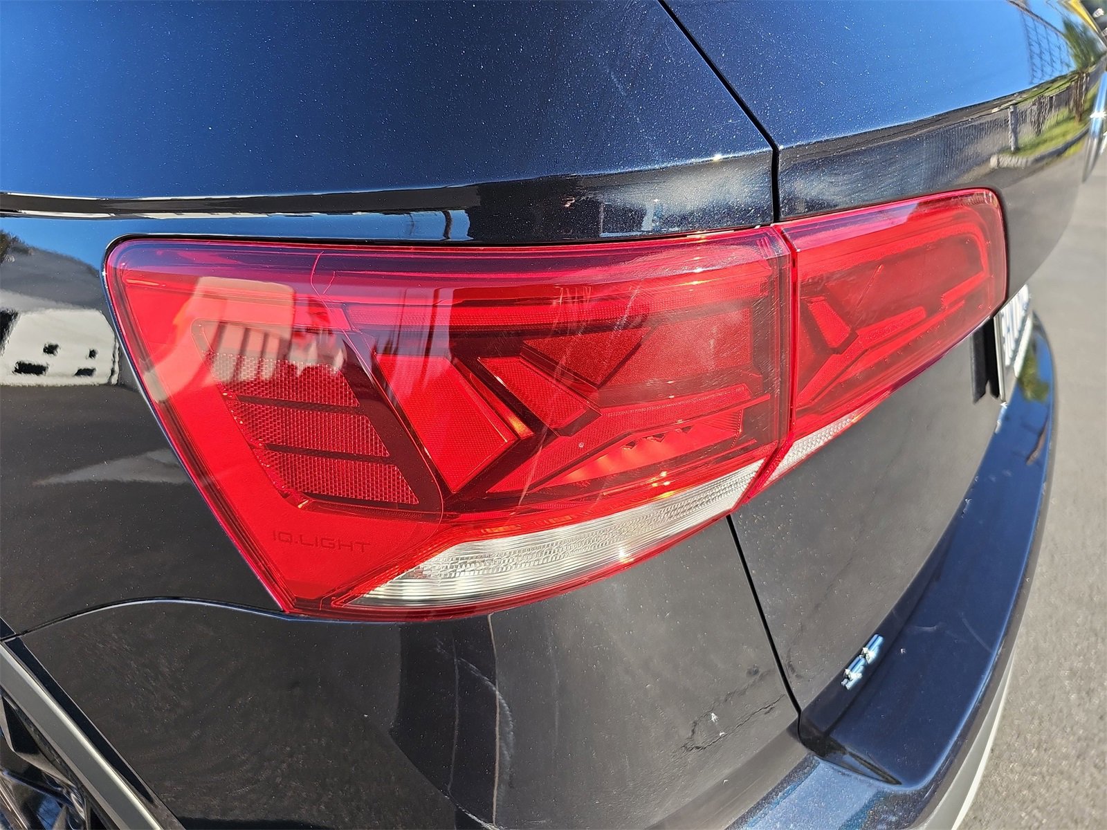 Used 2023 Volkswagen Taos SE w/ Panoramic Sunroof Package image 35