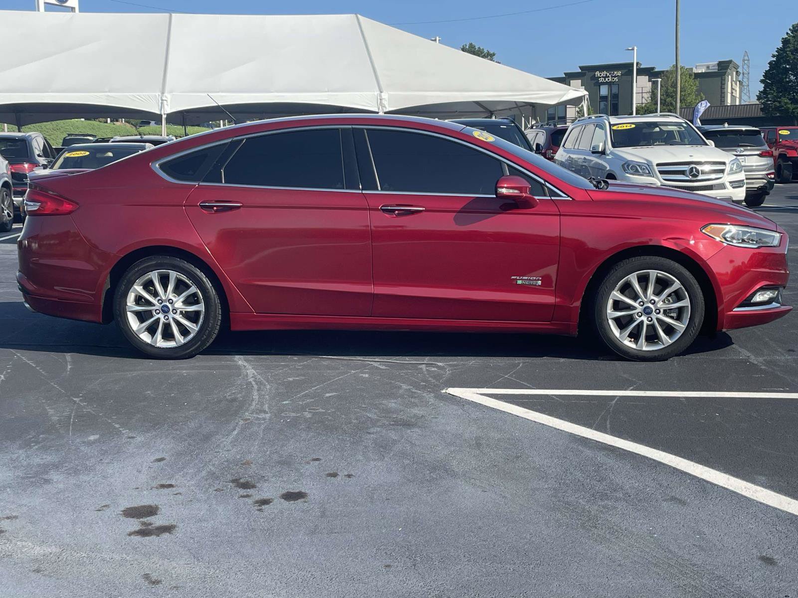 Used 2017 Ford Fusion Energi Titanium FWD image 8