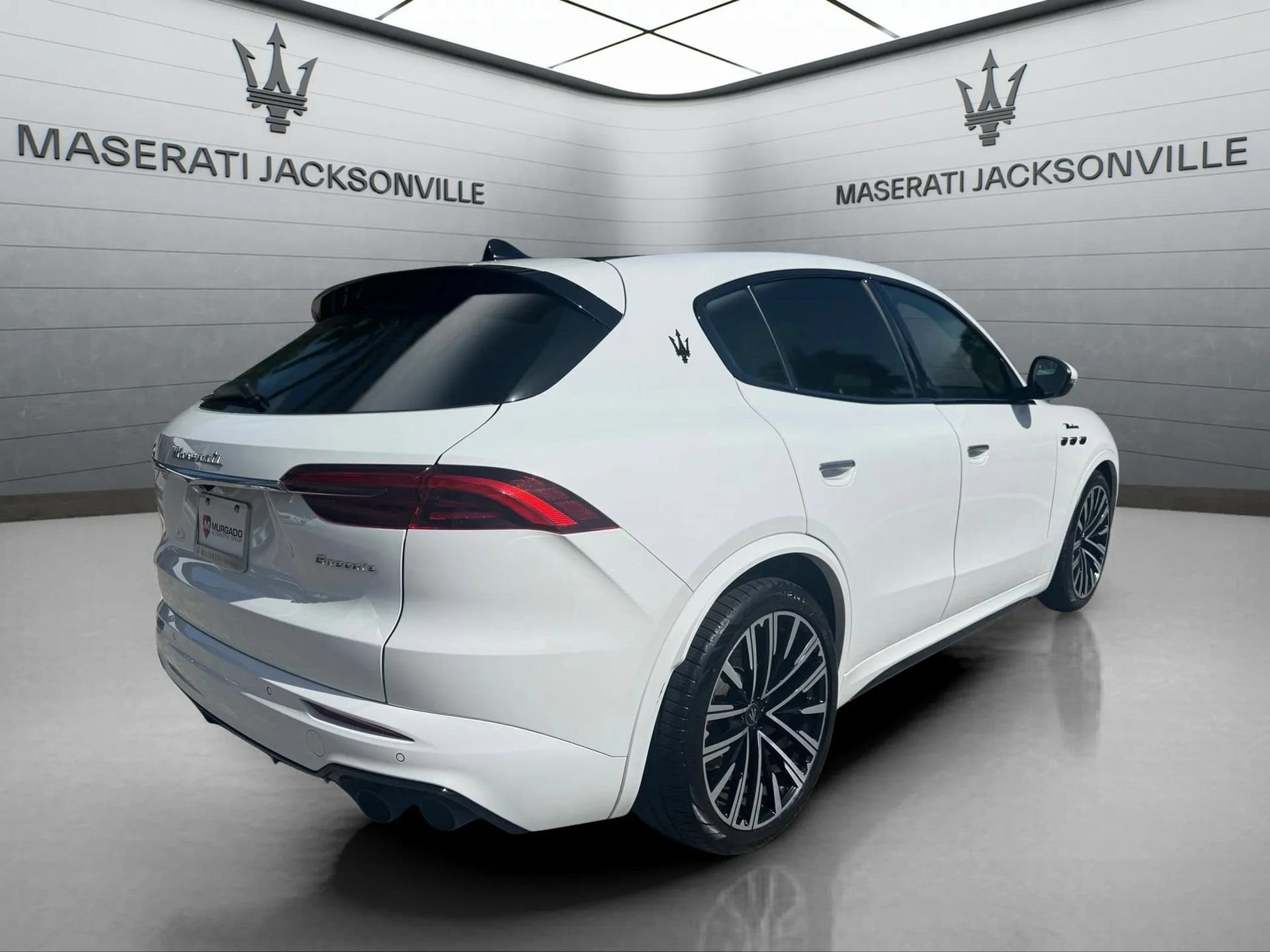 Certified 2023 Maserati Grecale Modena AWD/4WD image 12
