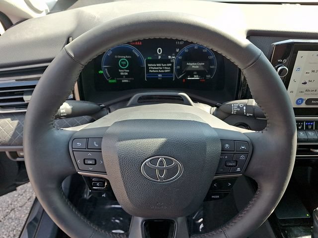 Used 2025 Toyota Camry XLE w/ Premium Plus Package AWD/4WD image 20