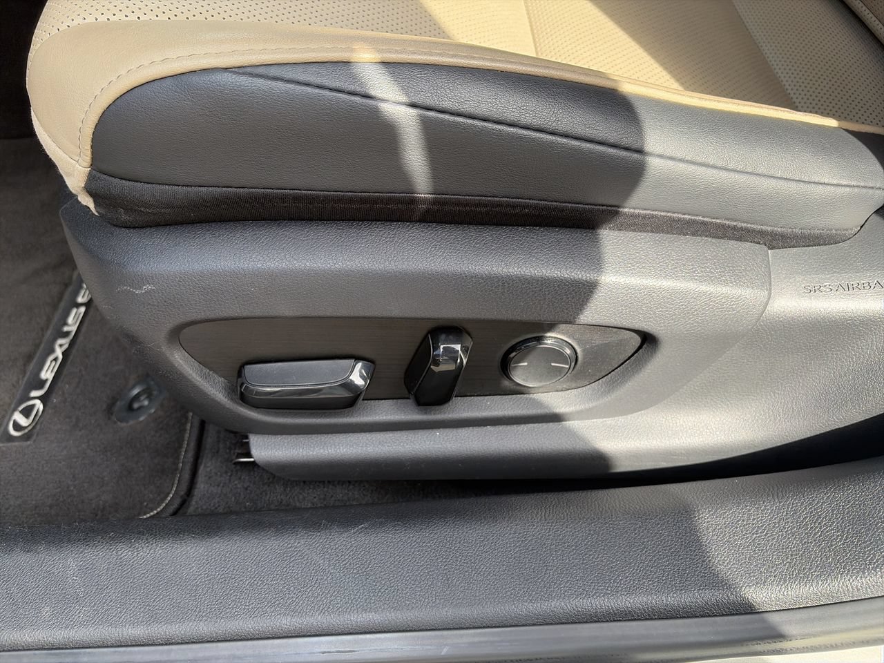Used 2019 Lexus ES 350 w/ Premium Package FWD image 15