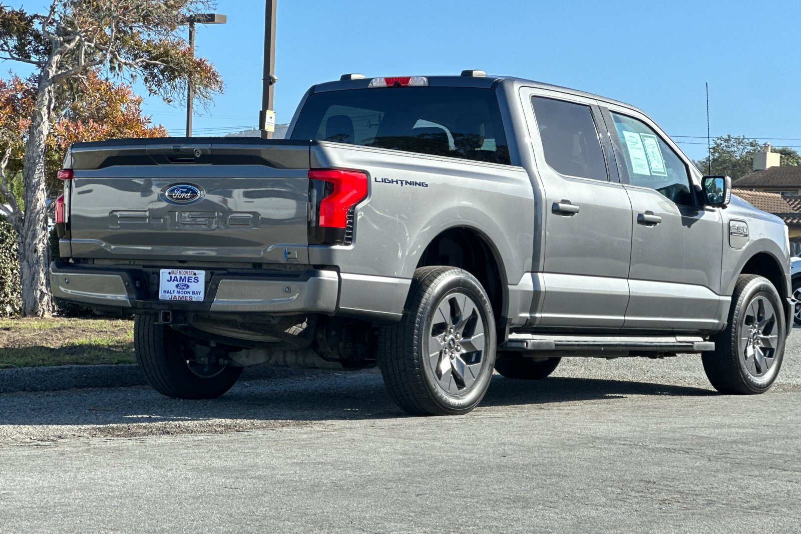 Used 2023 Ford F150 Lightning XLT w/ Equipment Group 312A High AWD/4WD image 5
