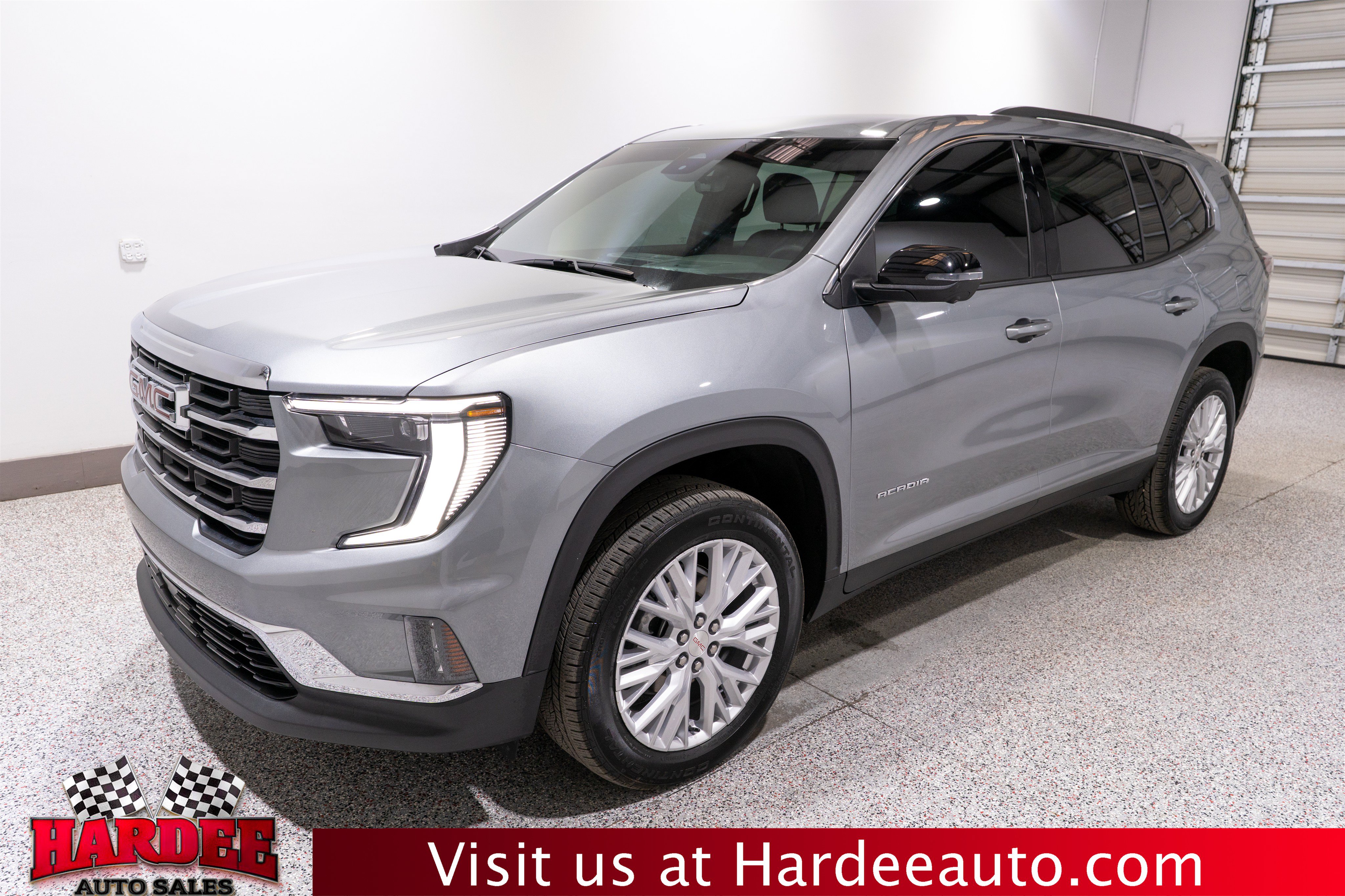 Used 2026 GMC Acadia Elevation w/ Elevation Premium Package FWD image 2