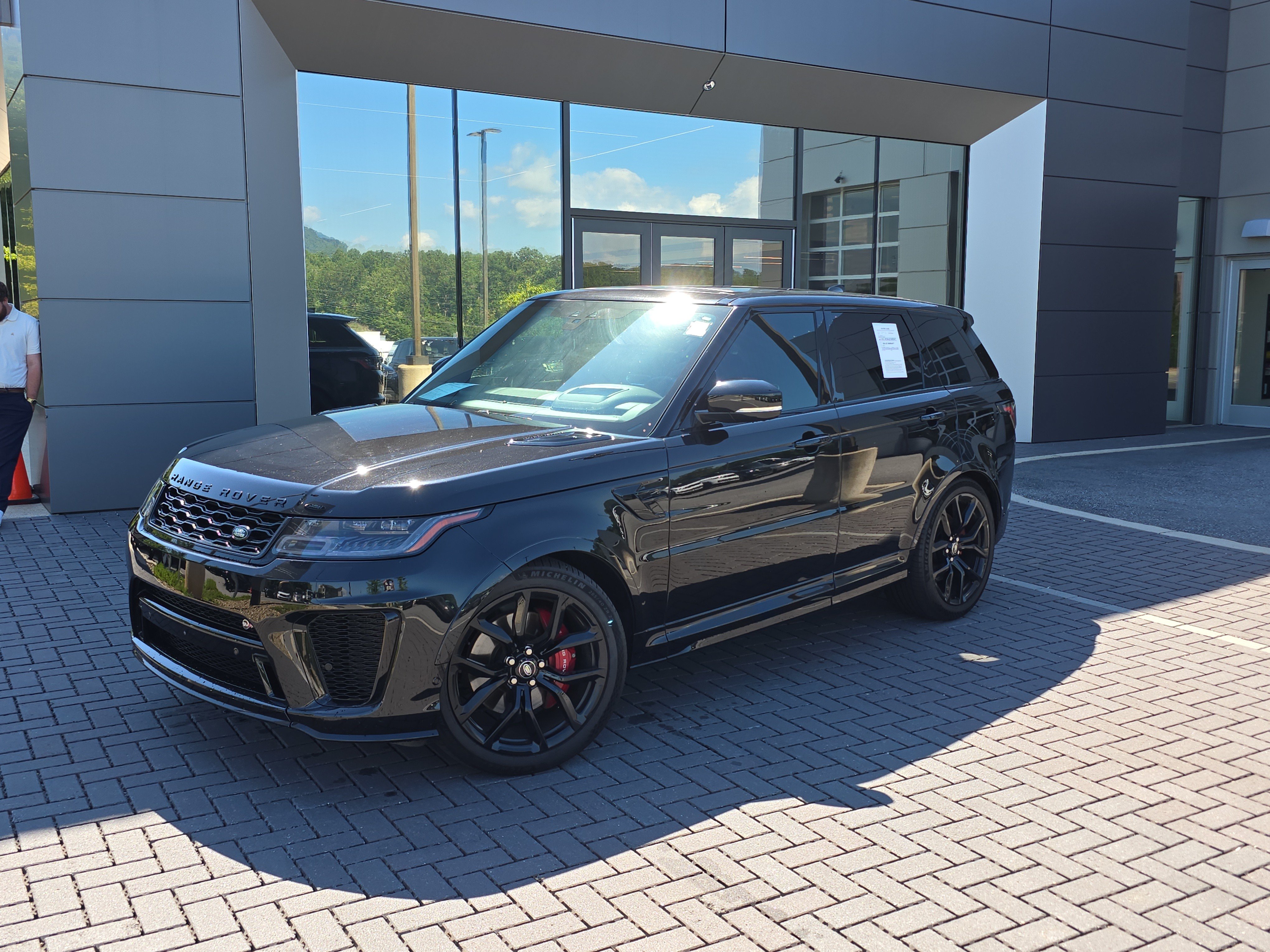 Used 2022 Land Rover Range Rover Sport SVR