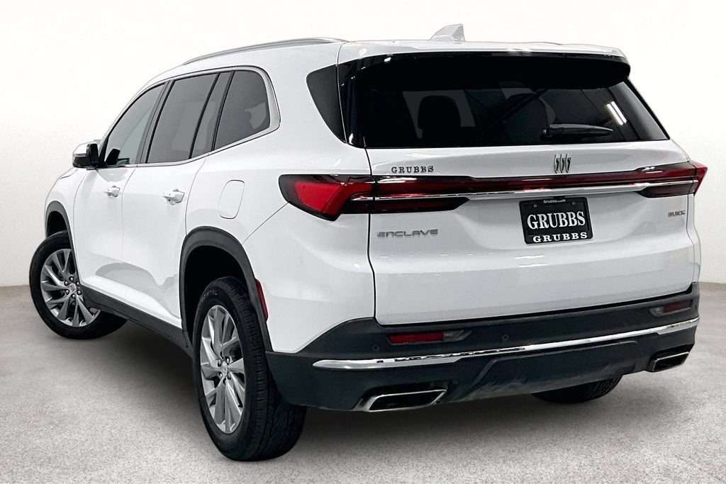 Used 2025 Buick Enclave Preferred w/ Power Package FWD image 12