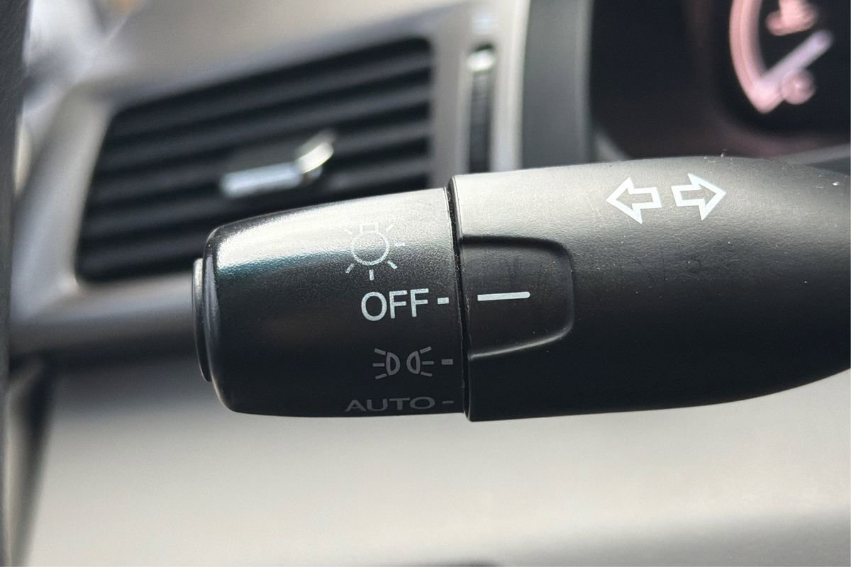 Used 2016 Honda Odyssey EX image 17