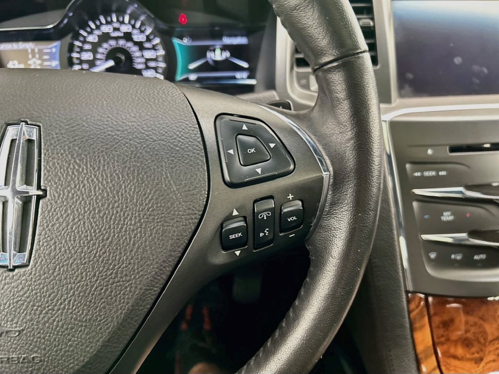 Used 2015 Lincoln MKS AWD w/ Equipment Group 201A image 12