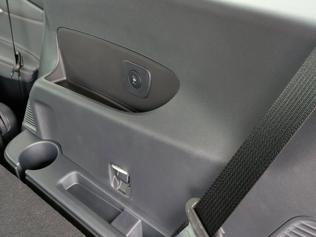 New 2026 Ford Explorer Active RWD image 41