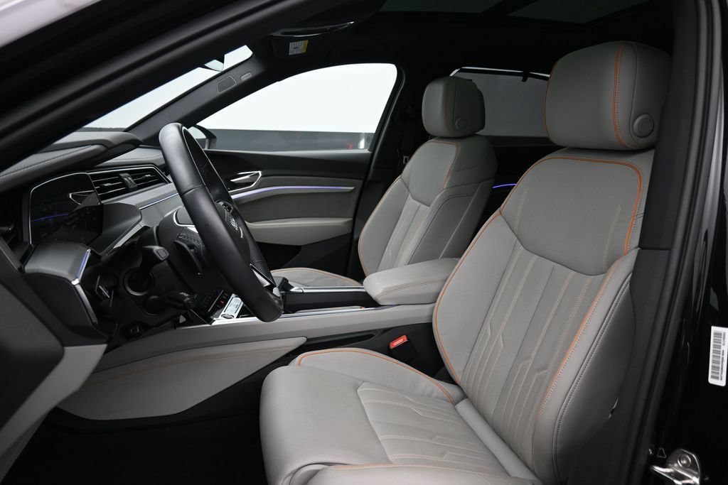Used 2024 Audi Q8 e-tron Prestige w/ Prestige Package AWD/4WD image 10