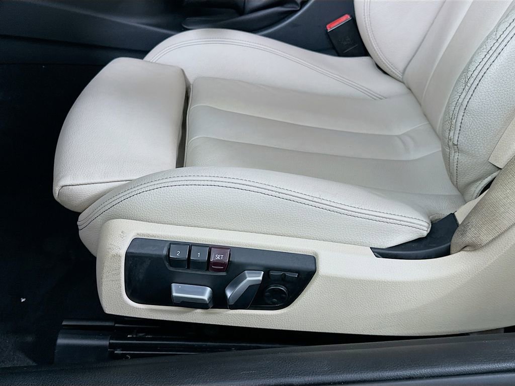 Used 2017 BMW 430i Convertible image 20