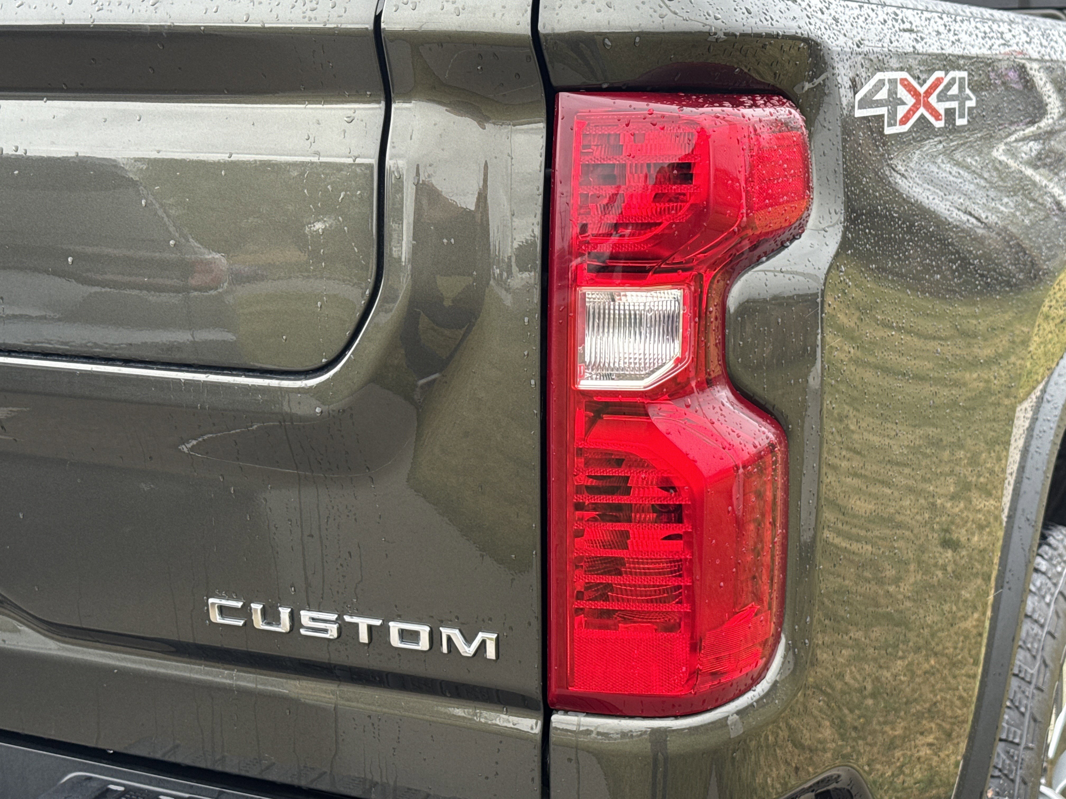 Used 2022 Chevrolet Silverado 2500 Custom w/ Gooseneck/5TH Wheel Package image 11