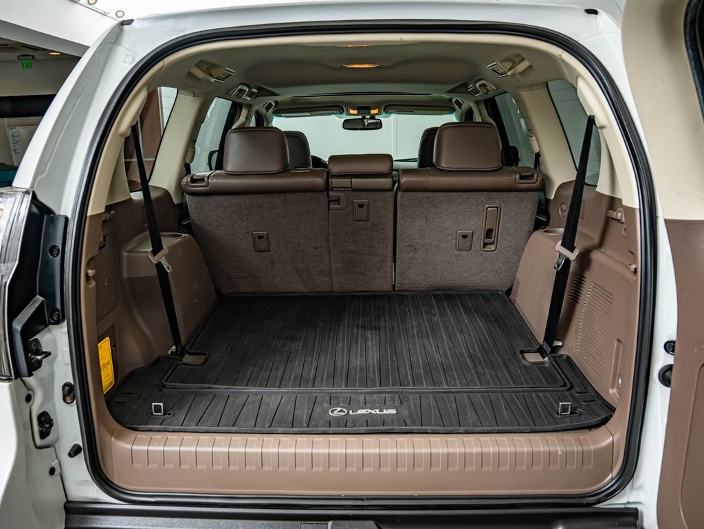 Used 2014 Lexus GX 460 w/ Premium Package AWD/4WD image 40