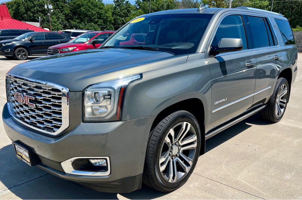 Used 2018 GMC Yukon Denali w/ Denali Ultimate Package image 3