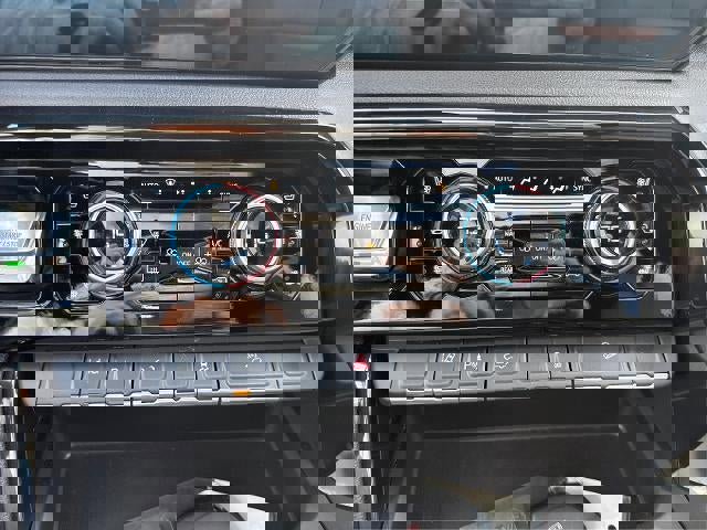 Certified 2024 GMC Sierra 2500 AT4 w/ AT4 Premium Plus Package image 15