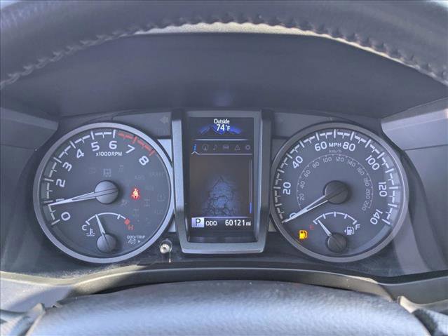 Used 2021 Toyota Tacoma TRD Off-Road w/ TRD Premium Off Road Package AWD/4WD image 11