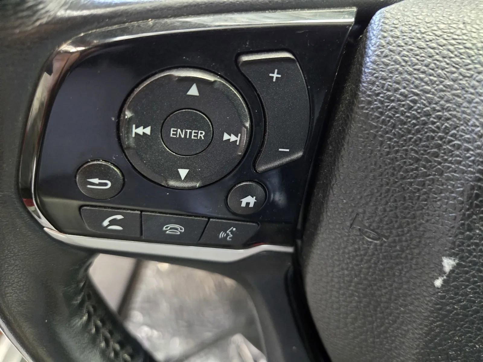 Used 2018 Honda Odyssey Elite image 16