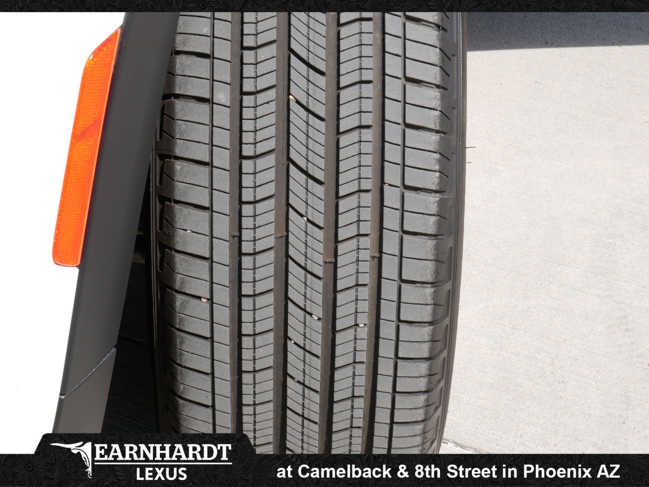 Used 2025 Jeep Grand Cherokee L Laredo RWD image 25
