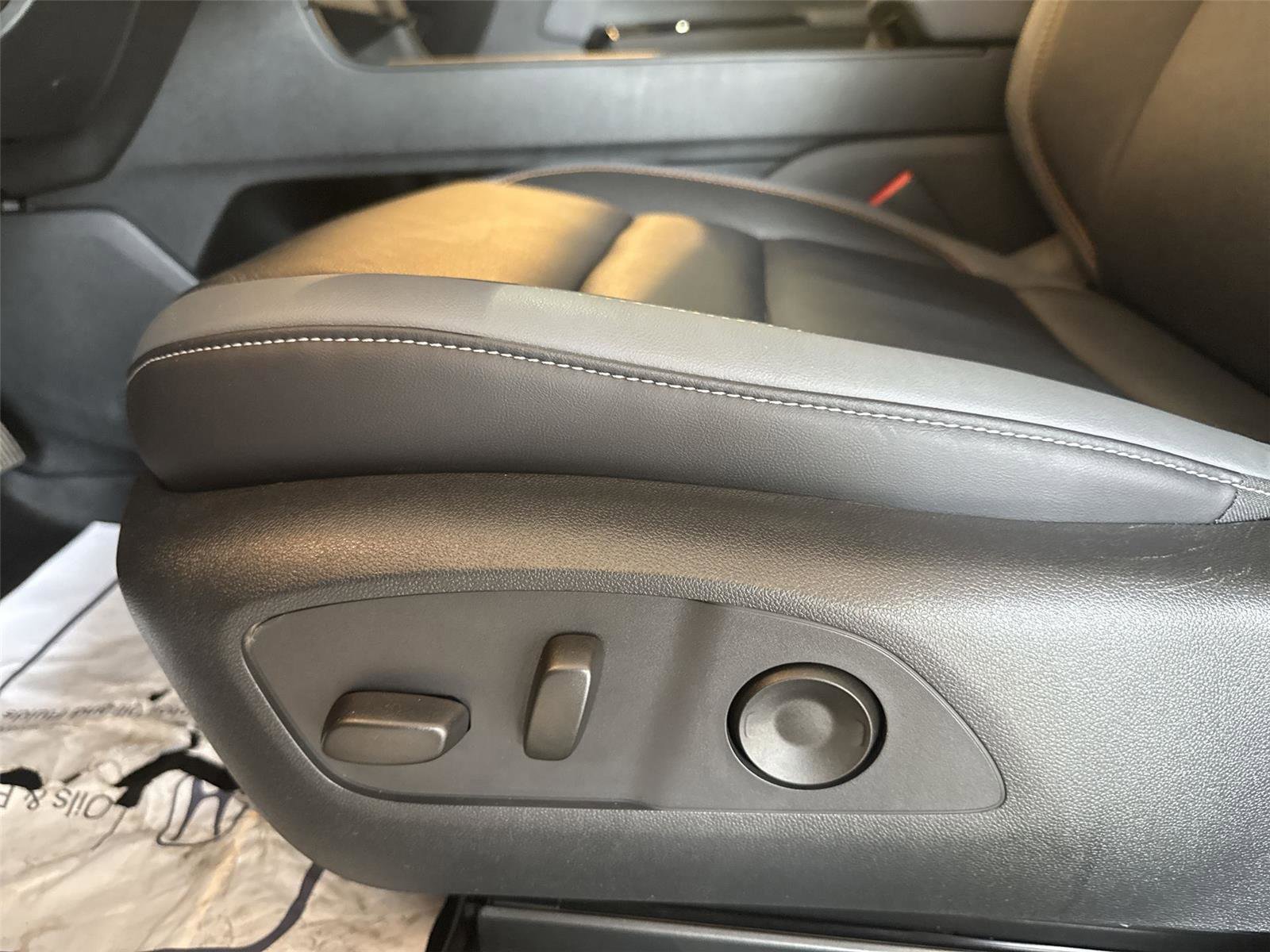 Used 2025 Honda Prologue Touring image 14