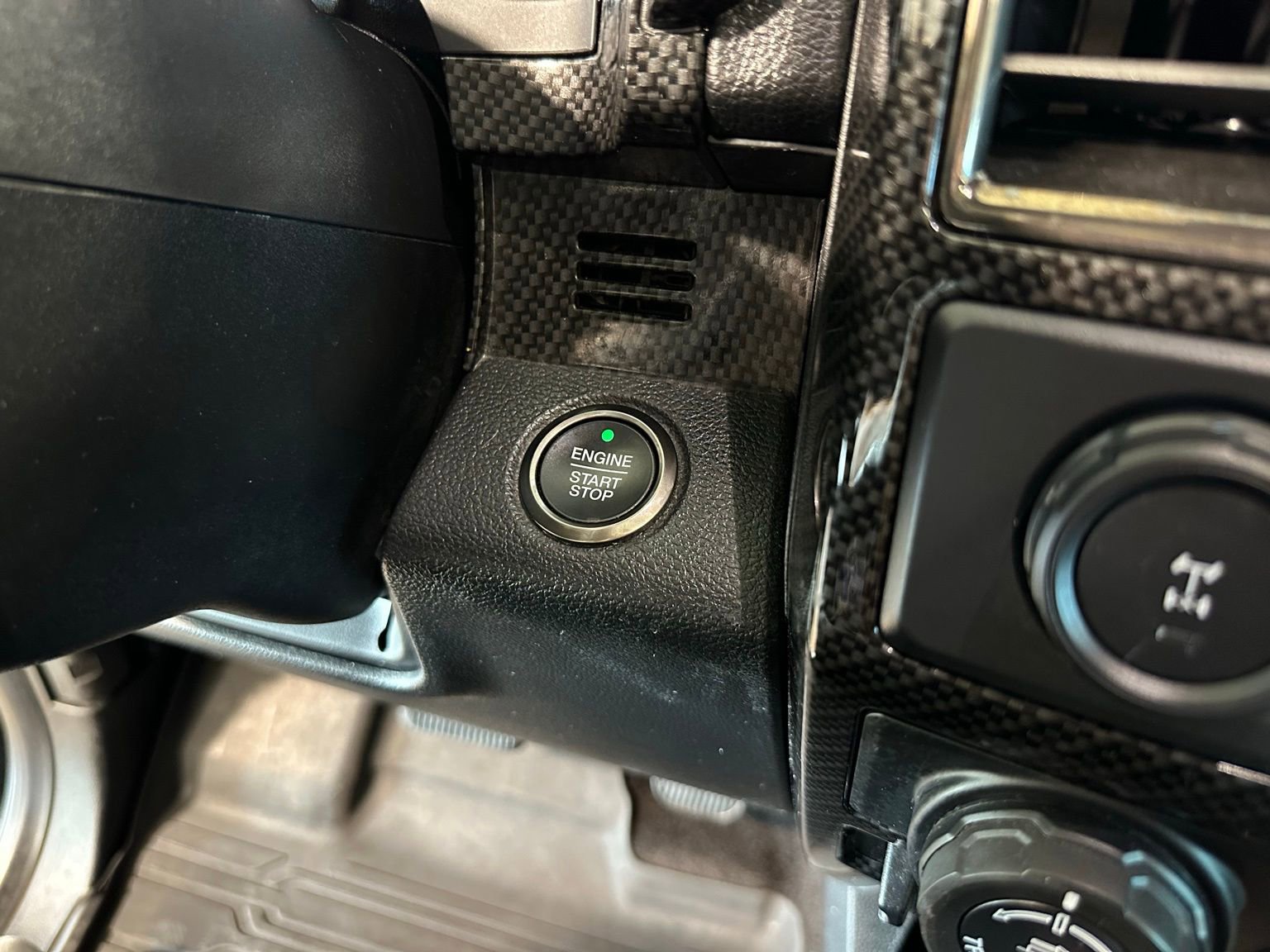 Used 2020 Ford F150 Raptor w/ Equipment Group 802A Luxury AWD/4WD image 26