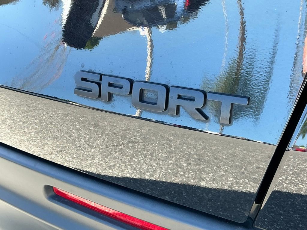 Certified 2025 Honda HR-V Sport image 20